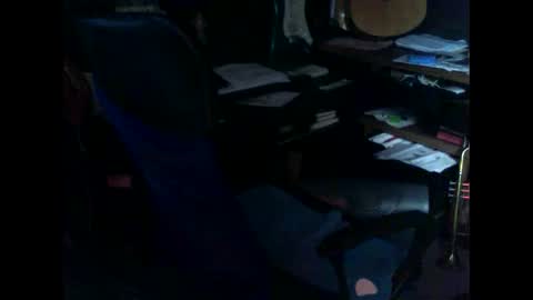 Snapshot of alexfree2189 chatting on 05-26-26, 07:43 alexfree2189 online show from 05-26-26, 07:43