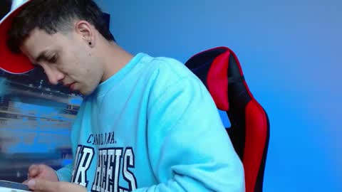alexgiraldo__ online show from 03-25-26, 02:50