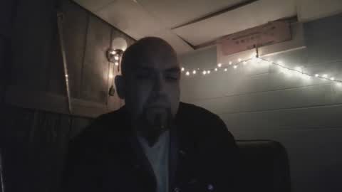 Snapshot of alexhorton85 chatting on 11-03-25, 02:35 Rev2end online show from 11-03-25, 02:35