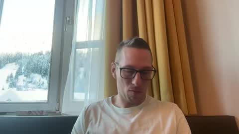 Snapshot of alexhunter4u chatting on 12-26-24, 09:11 alexhunter4u online show from 12-26-24, 09:11