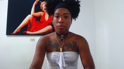 Snapshot of alexia_sinclaire24 chatting on 10-05-25, 09:13 alexia_sinclaire24 online show from 10-05-25, 09:13