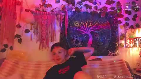 Alex online show from 07-12-26, 02:02