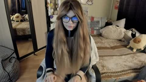 alexiamaiex online show from 04-25-26, 01:41