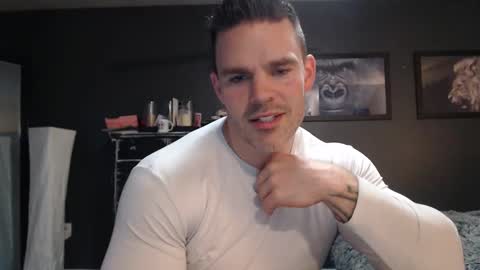 Snapshot of alexiarain chatting on 02-14-25, 06:56 Alex online show from 02-14-25, 06:56