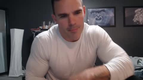 Snapshot of alexiarain chatting on 11-22-25, 01:26 Alex online show from 11-22-25, 01:26