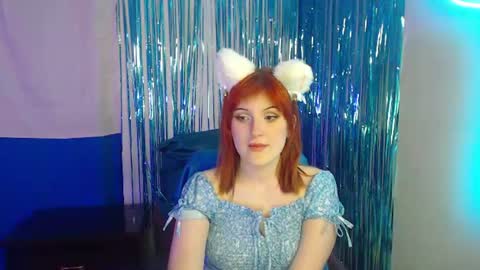 Snapshot of aleximka chatting on 06-19-26, 07:06 AleximkA online show from 06-19-26, 07:06