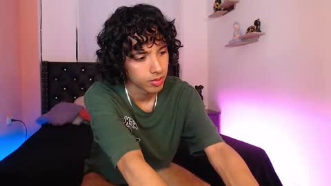 Alexis online show from 10-03-25, 07:22