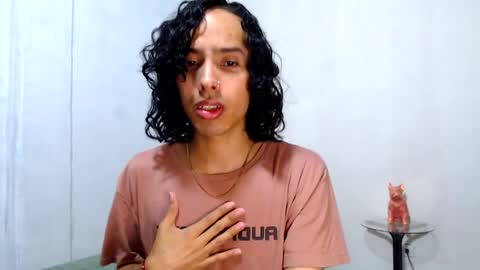 Alexis online show from 04-28-26, 08:36