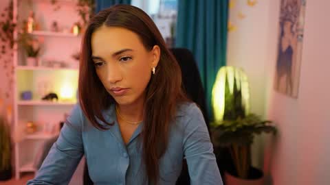 Alexis online show from 10-01-25, 01:17