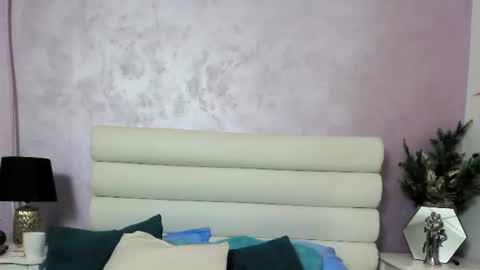 Snapshot of alexis_smit chatting on 06-30-26, 03:40 Alexis online show from 06-30-26, 03:40