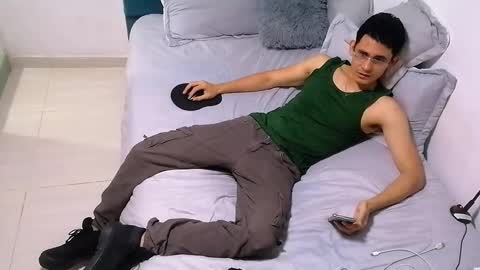 Alexis online show from 10-25-25, 02:08