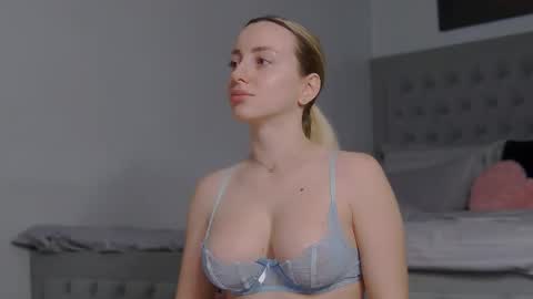 Alexis online show from 03-01-26, 08:16