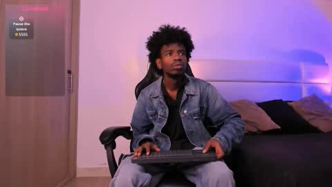 Alex Jaccob online show from 11-24-25, 01:00