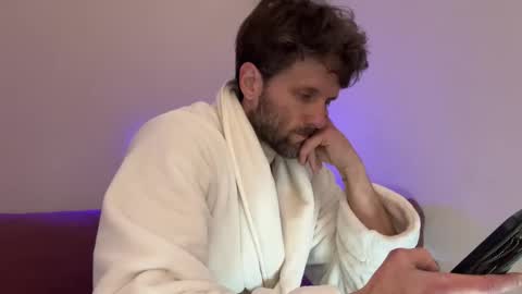 Alex Mann online show from 12-14-25, 06:12