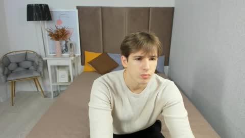 Dennis online show from 11-24-25, 08:36