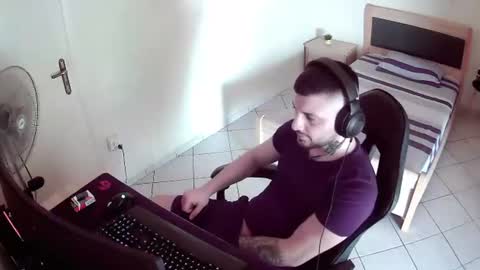 alexthepro00 online show from 07-14-26, 10:21