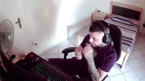 alexthepro00 online show from 07-16-26, 07:14
