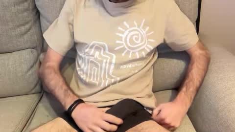 alexthetree online show from 04-01-26, 05:54