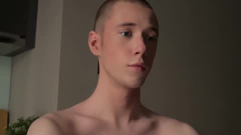 Snapshot of alexwos chatting on 01-09-25, 06:17 Alex online show from 01-09-25, 06:17