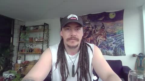 Alex online show from 09-22-25, 04:14