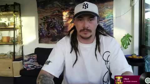 Alex online show from 06-16-26, 04:04