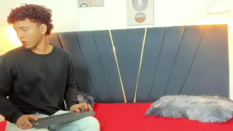 alexx_cum18 online show from 04-25-26, 03:20