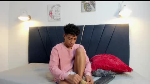 alexx_cum18 online show from 04-27-26, 07:01