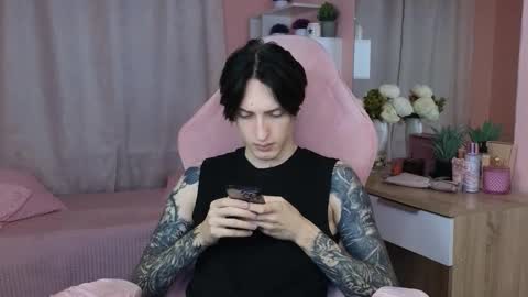 Alex online show from 11-08-25, 12:27