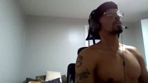 Snapshot of alfapipe23 chatting on 11-06-25, 12:44 alfapipe23 online show from 11-06-25, 12:44