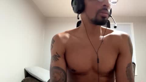 Snapshot of alfapipe23 chatting on 11-12-25, 06:25 alfapipe23 online show from 11-12-25, 06:25