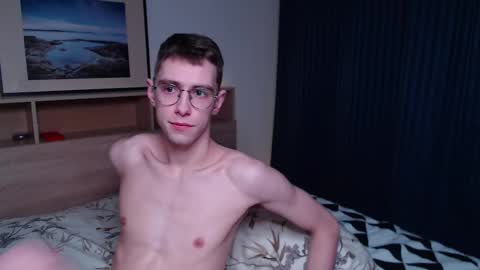 Snapshot of alfie_evanss chatting on 02-16-25, 12:19 Alfie online show from 02-16-25, 12:19