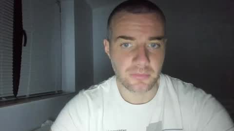 alfiesolomons87 online show from 12-05-24, 08:44