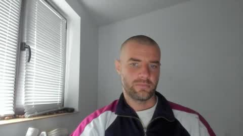 alfiesolomons87 online show from 10-07-25, 11:18