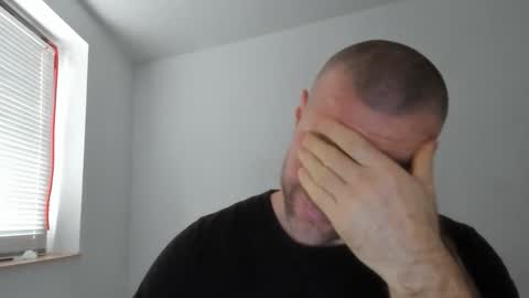 alfiesolomons87 online show from 11-12-25, 08:15