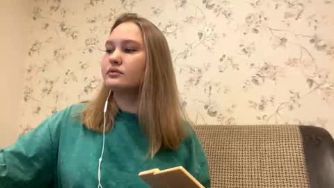 Kate online show from 10-18-25, 11:11
