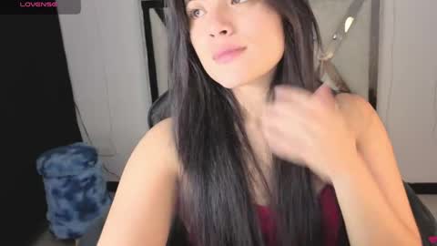 Snapshot of alfresii_rivera chatting on 04-30-26, 11:42 Carolina Join The Fan Club online show from 04-30-26, 11:42