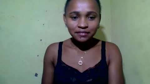 Snapshot of alia411613 chatting on 05-22-26, 02:44 alia411613 online show from 05-22-26, 02:44