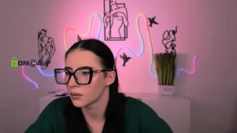 Snapshot of alia_skay chatting on 12-16-25, 06:18 alia skay online show from 12-16-25, 06:18