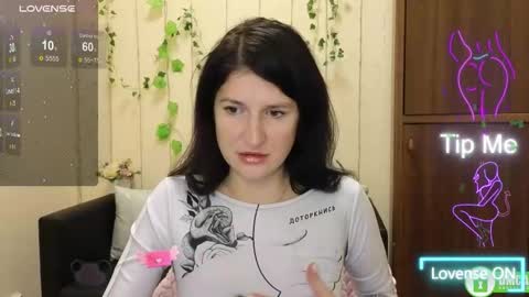 Snapshot of alianna_solo_kiss chatting on 11-03-25, 12:28 Alianna online show from 11-03-25, 12:28