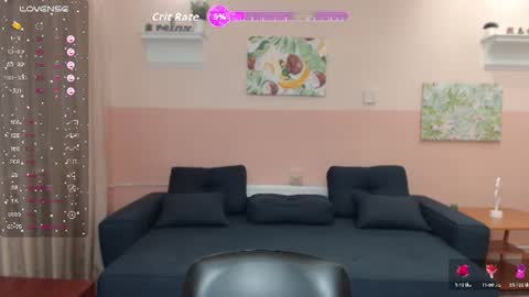 Snapshot of alianna_solo_kiss chatting on 06-23-26, 05:38 Alianna online show from 06-23-26, 05:38