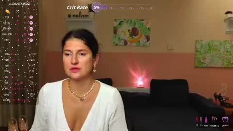Snapshot of alianna_solo_kiss chatting on 07-07-26, 06:47 Alianna online show from 07-07-26, 06:47