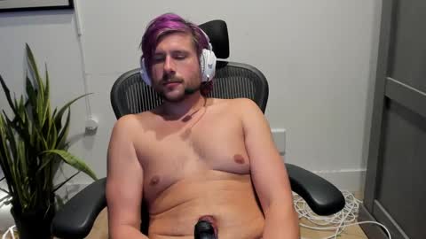 Luke online show from 01-16-25, 03:02