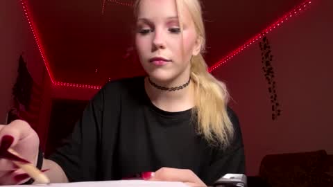 Alice online show from 04-15-26, 06:15