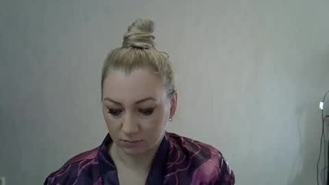 alice175 online show from 04-28-26, 09:25