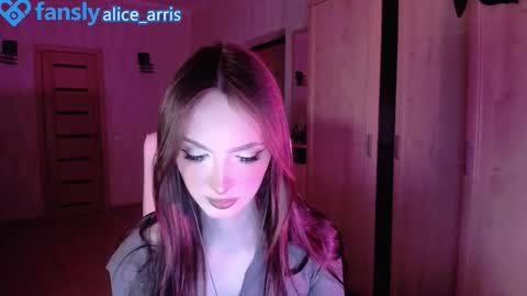 Alice Aris online show from 10-10-25, 07:57