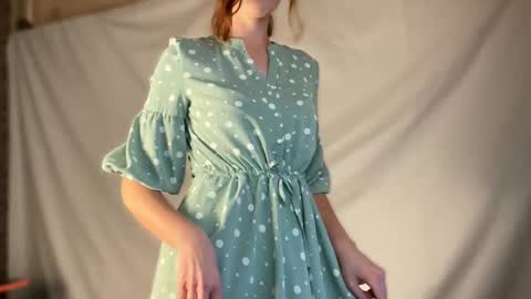 Snapshot of alice_alarcon chatting on 11-05-25, 02:39 Hey Im Alice online show from 11-05-25, 02:39