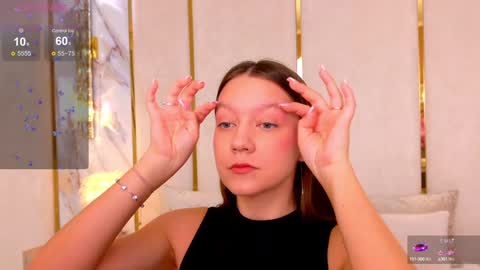 Snapshot of alice_charmy chatting on 01-23-25, 05:13 Alice in Wonderland online show from 01-23-25, 05:13