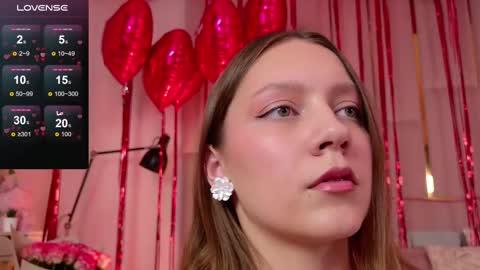 Snapshot of alice_charmy chatting on 02-14-25, 02:12 Alice in Wonderland online show from 02-14-25, 02:12