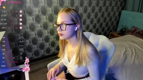 Alice online show from 12-27-24, 11:31