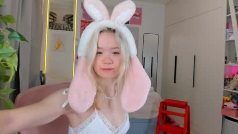 Alichery online show from 03-25-26, 03:12